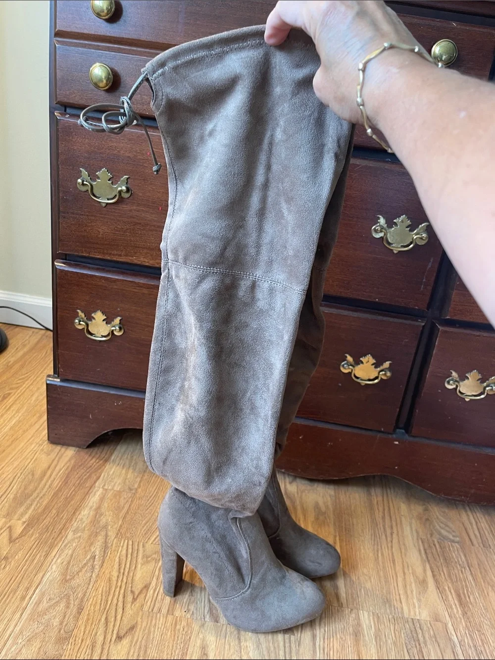 Women’s Over-the-Knee Suede 4 inch Heel Boots - Taupe